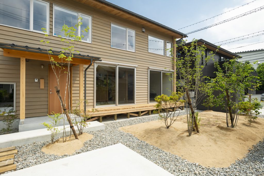 串町の家